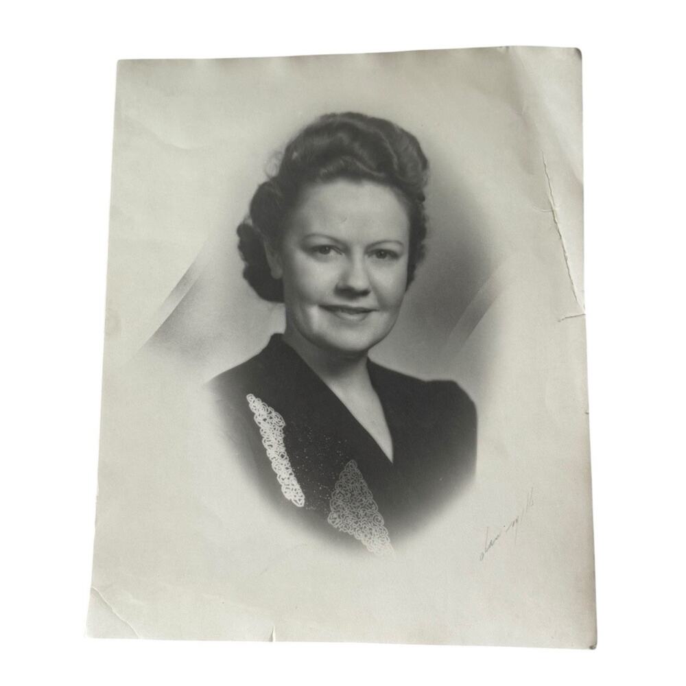 VTG Photograph High School Picture Girl Female Olan‎ Mills Branded Mama READ